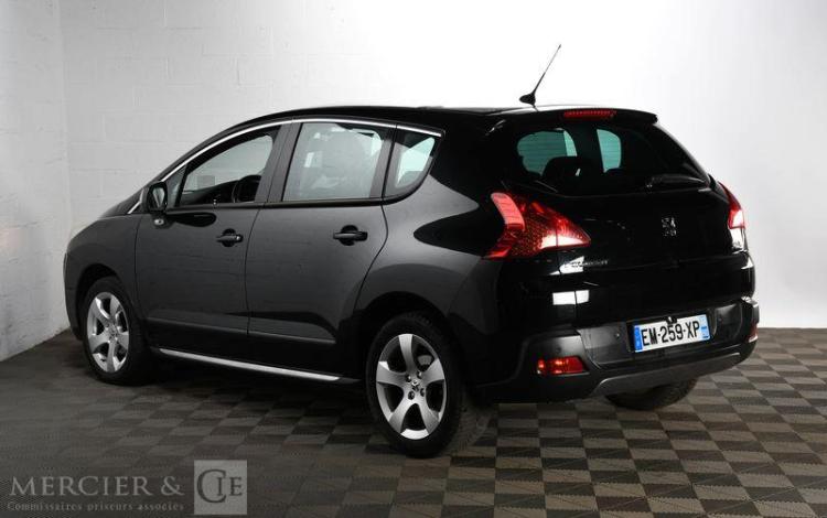 PEUGEOT 3008 1,6 HDI 110CH PREIUM PACK BMP BVA NOIR EM-259-XP