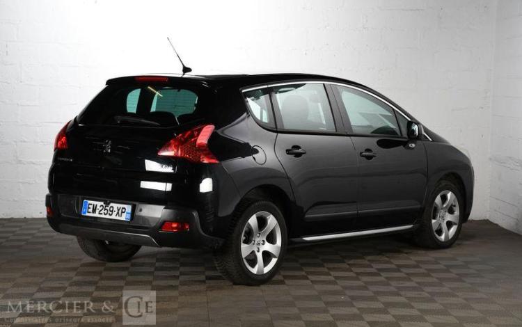 PEUGEOT 3008 1,6 HDI 110CH PREIUM PACK BMP BVA NOIR EM-259-XP