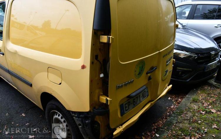 RENAULT KANGOO ZE JAUNE EP-671-ND