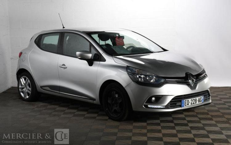 RENAULT CLIO GRIS EQ-228-WG