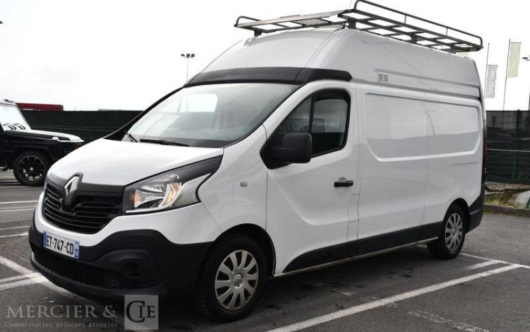 RENAULT TRAFIC 1.6 DCI 145 CV BLANC ET-747-CD