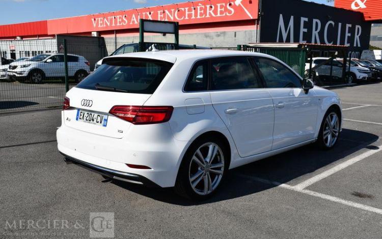 AUDI A3 SPORTBACK 1,6 TDI116 BLANC EX-204-CV