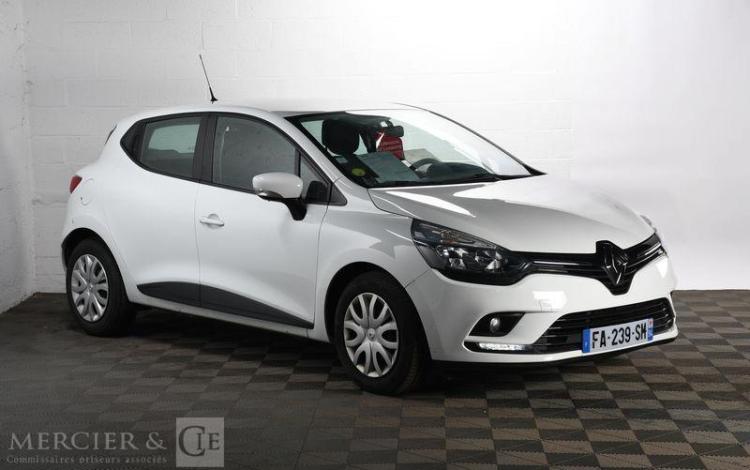 RENAULT CLIO IV 1,5 DCI 90 AIR MEDIANAV BLANC FA-239-SM