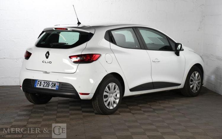 RENAULT CLIO IV 1,5 DCI 90 AIR MEDIANAV BLANC FA-239-SM