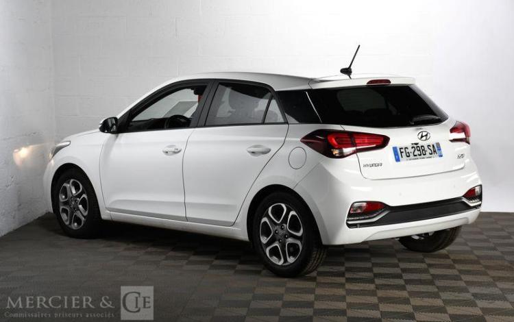 HYUNDAI I20 1,2 INTUITIVE BLANC FG-298-SA