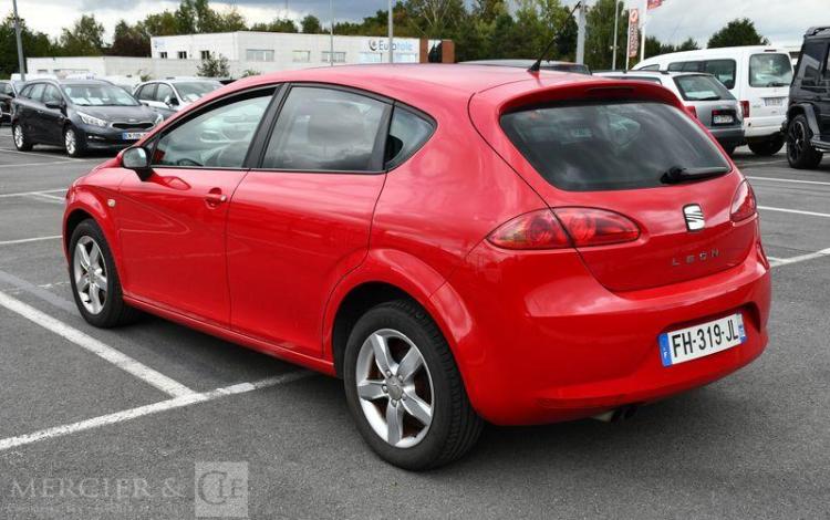 SEAT LEON 1,9 TDI105 REFERENCE ROUGE FH-319-JL