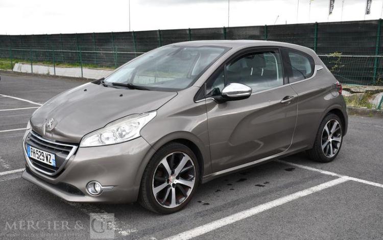 PEUGEOT 208 1,6 E-HDI FAP ALLURE BEIGE FH-529-WZ