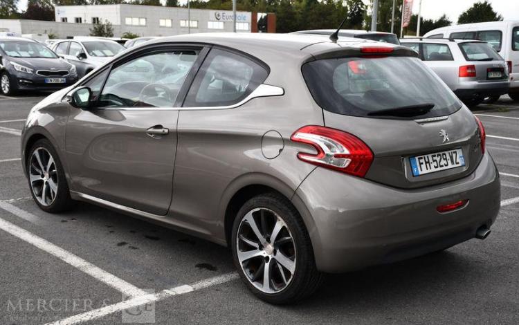 PEUGEOT 208 1,6 E-HDI FAP ALLURE BEIGE FH-529-WZ