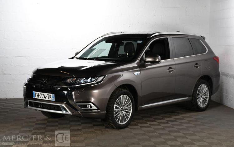 MITSUBISHI OUTLANDER 2,4 PHEV TWIN MOTOR 4WD INSTYLE GRIS FH-774-TK