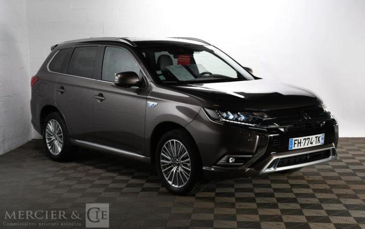 MITSUBISHI OUTLANDER 2,4 PHEV TWIN MOTOR 4WD INSTYLE GRIS FH-774-TK