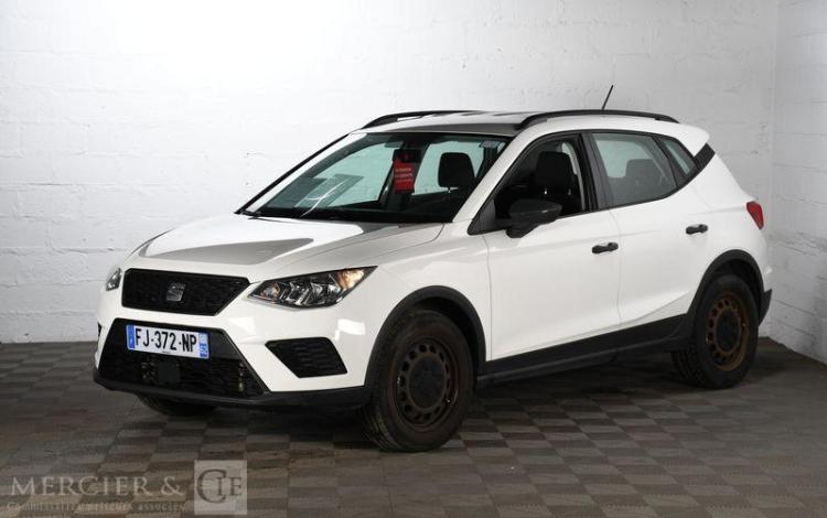 SEAT ARONA 1,6 TDI 95CH S&S BVM5 REFERENCE BLANC FJ-372-NP