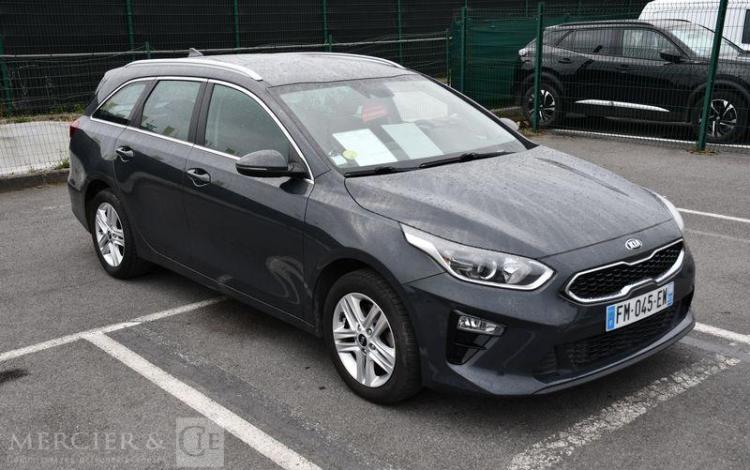 KIA CEE’D SW 1.6 CRDI 115 CV GRIS FM-045-EW