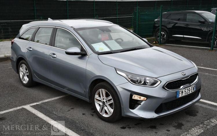 KIA CEE’D SW 1.6 CRDI 115 CV GRIS FM-529-EW