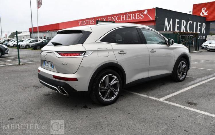 DS DS7 CROSSBACK E-TENSE 4X4 300 GRIS FM-731-ZK