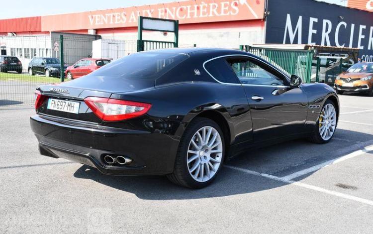 MASERATI GRANTURISMO 4,7 PS NOIR FN-697-MH