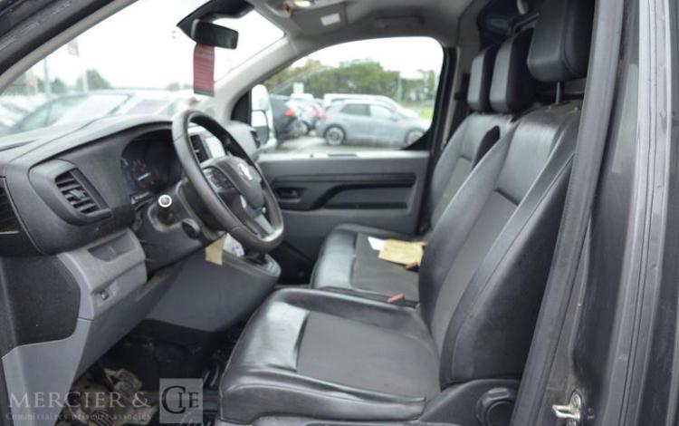 TOYOTA PROACE II 2,0D4D – 16V TURBO 122 CH – DIESEL – 124832 KMS – ANNEE 2020 GRIS FN-897-CM