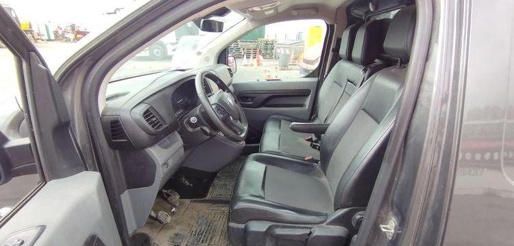 TOYOTA PROACE II 2,0D4D – 16V TURBO 122 CH – DIESEL – 124832 KMS – ANNEE 2020 GRIS FN-897-CM