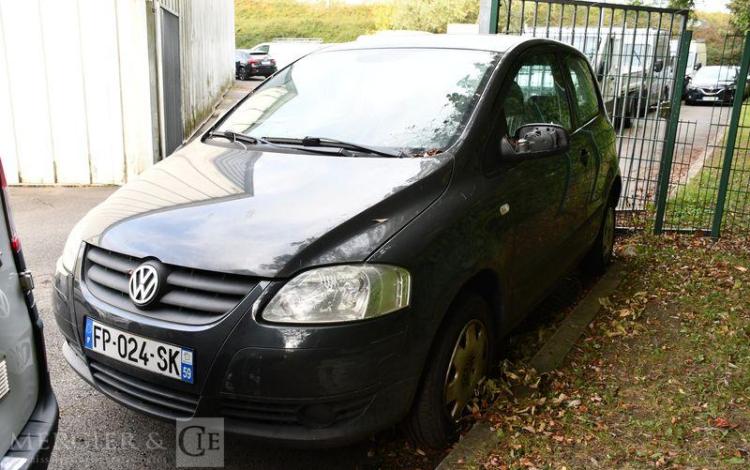 VOLKSWAGEN FOX 1.2 55CH TREND MP3  FP-024-SK