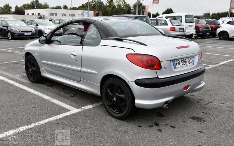 PEUGEOT 206 CC GRIS FR-686-DJ