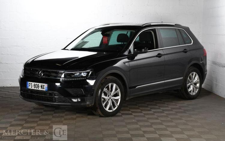 VOLKSWAGEN TIGUAN NOIR FS-808-NX