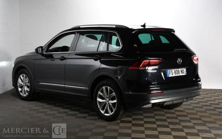 VOLKSWAGEN TIGUAN NOIR FS-808-NX