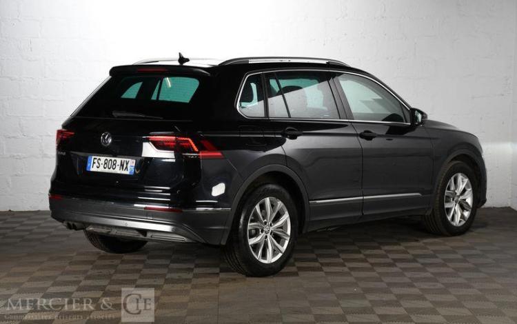 VOLKSWAGEN TIGUAN NOIR FS-808-NX