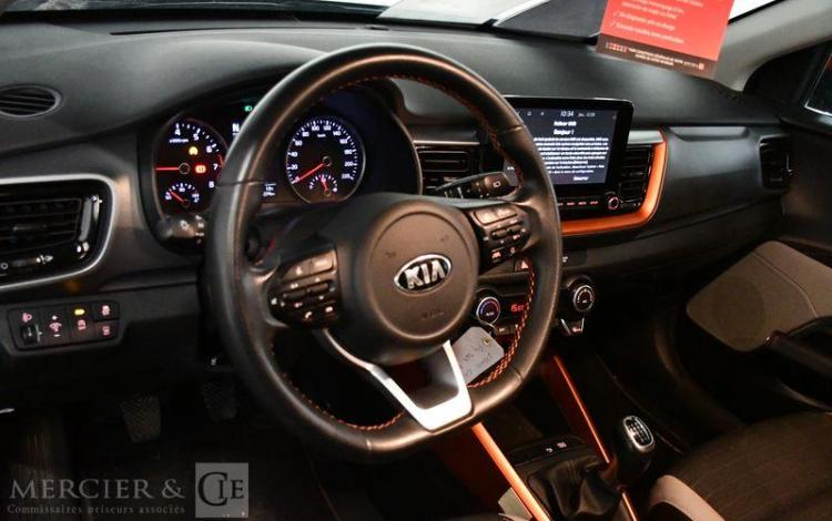 KIA S TONIC 1,0 T GDI 100 LAUNCH EDI  FY-964-HT