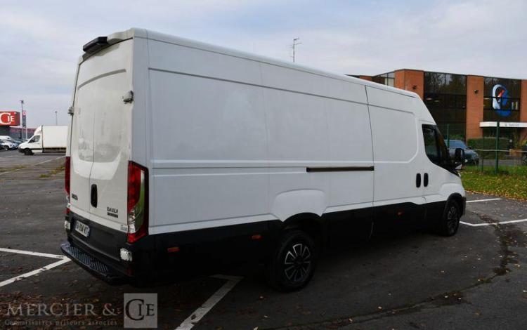 IVECO DAILY 35S16 BVA BLANC GA-934-KT