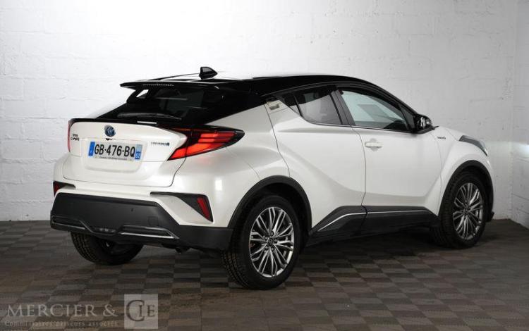 TOYOTA C-HR HYBRIDE 2,0 DISTINCTIVE BLANC GB-476-BQ