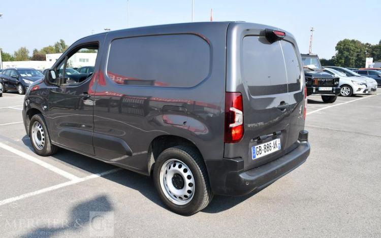 CITROEN BERLINGO M 650kg BLUEHDI GRIS GB-886-AK