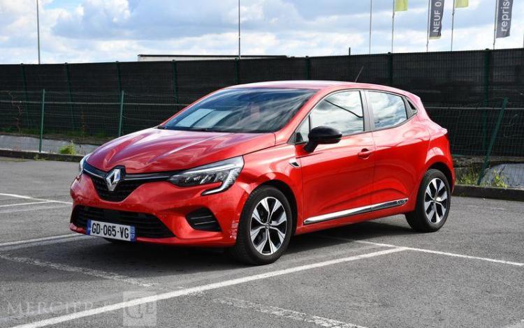 RENAULT CLIO SERIE LIMITEE TCE 90 ROUGE GD-065-VG