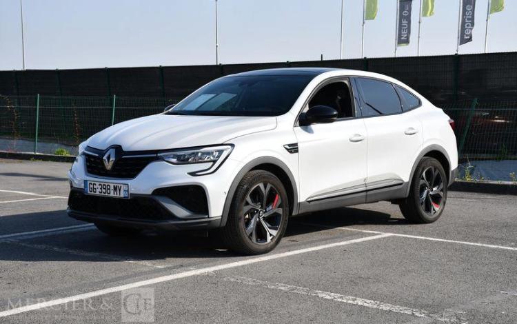 RENAULT ARKANA RS LINE E-TECH HYBRIDE 145 BLANC GG-398-MY