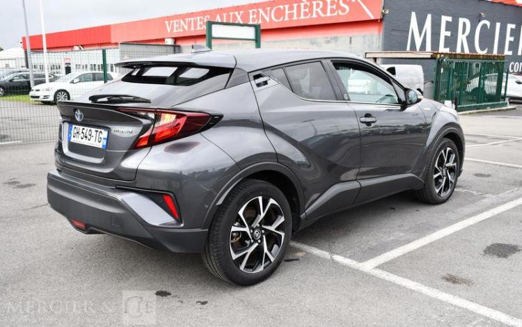 TOYOTA C-HR HYBRIDE 1,8 EDITION GRIS GH-549-TG