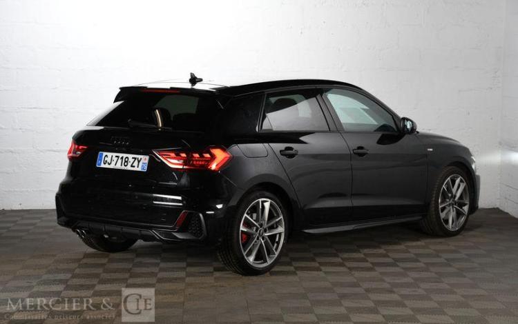 AUDI A1 SPORTBACK 40 TFSI 2,0 207CH NOIR GJ-718-ZY