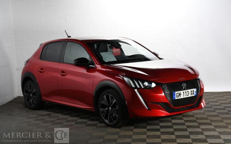 PEUGEOT 208 A,E GT PURE TECH 100 S&S ROUGE GM-113-XA