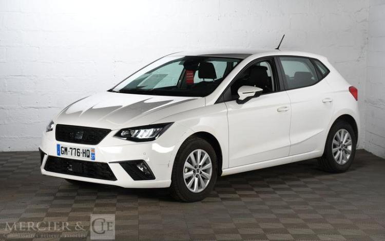 SEAT IBIZA BLANC GM-776-HQ