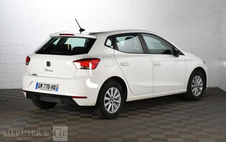 SEAT IBIZA BLANC GM-776-HQ