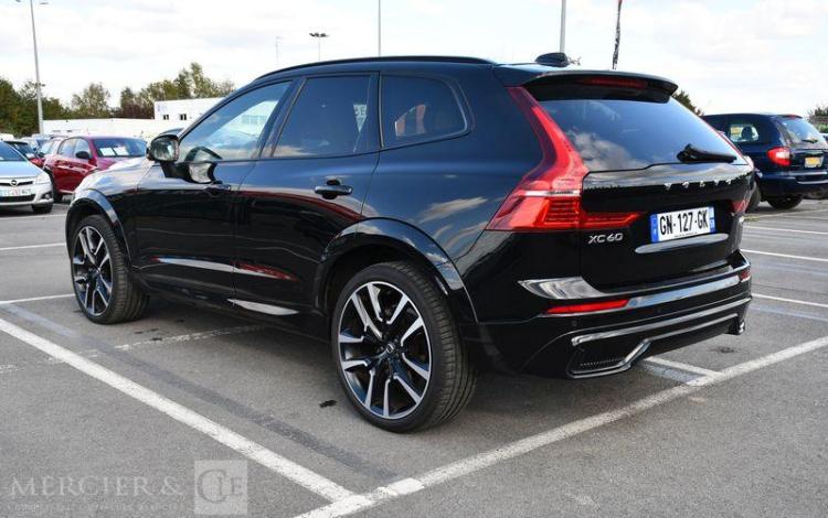 VOLVO XC60 ULTIMATE STYLE DARK NOIR GN-127-GK