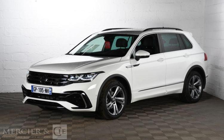 VOLKSWAGEN TIGUAN 1,5 TSI 150 DSG7 BLANC GP-195-NH