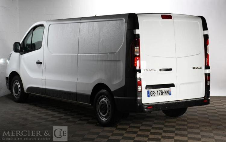 RENAULT TRAFIC FG L2H1 3T 2,0 BLUEDCI 130 GRAND CONFORT BLANC GR-176-NM