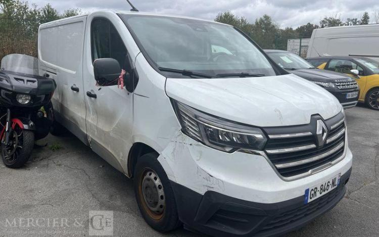 RENAULT TRAFIC FG 3T L2H1 2,0 BLUEDCI 130 GRAND CONFORT vendu sur designation BLANC GR-846-NL