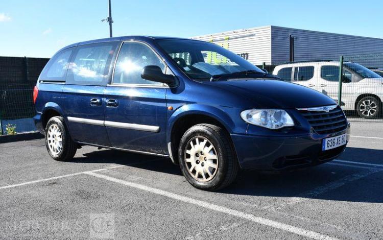 CHRYSLER VOYAGER 2,8 CRD 150 LX BVA BLEU 636XE80