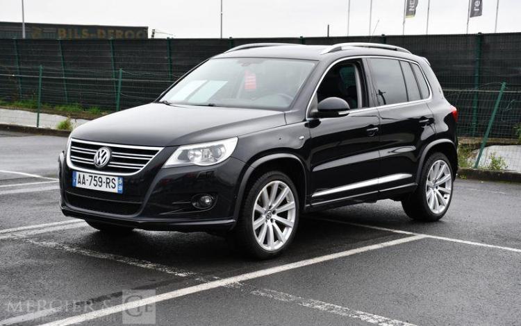 VOLKSWAGEN TIGUAN 2,0 TDI 140CH CARAT 4MOTION TIPTRONIC BVA NOIR AA-759-RS