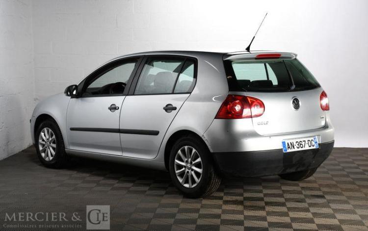 VOLKSWAGEN GOLF 1,9 TDI 90 TREND GRIS AN-367-DC