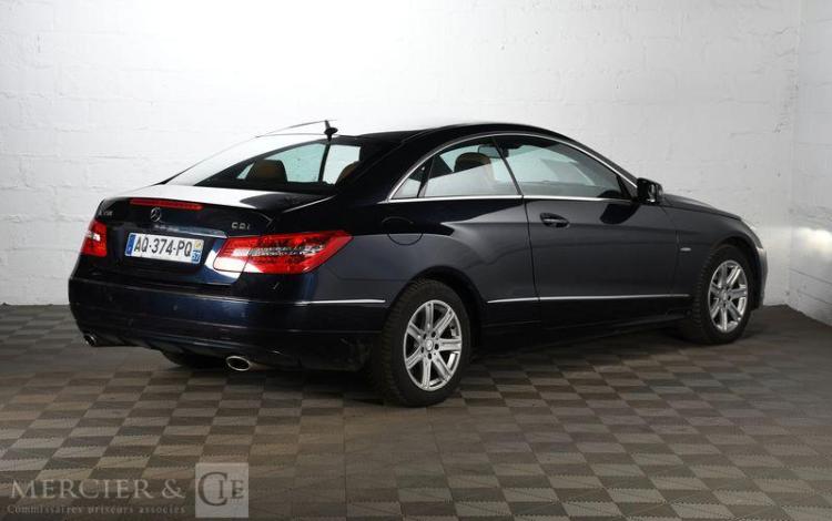 MERCEDES CLASSE E  COUPE CDI 350 BA BLEU AQ-374-PQ