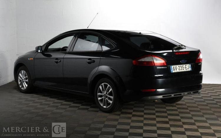 FORD MONDEO 2,0 TDCI 115CH TITANIUM NOIR AV-235-EJ