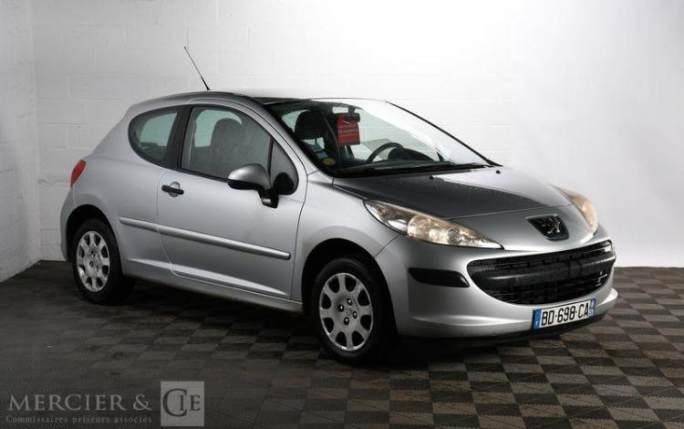 PEUGEOT 207 1,4 HDI 70CH URBAN GRIS BD-698-CA