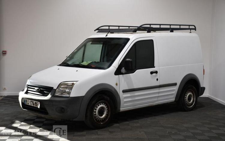 FORD TRANSIT CONNECT vente à pro uniquement car immo police 24/8/21 BLANC BJ-178-BF