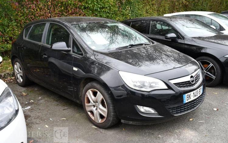 OPEL ASTRA 1,7 CDTI 110CH ENJOY NOIR BK-148-BT