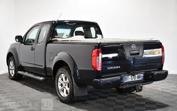 NISSAN NAVARA 2,5D 190CH NOIR BT-170-NW